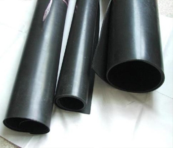 �ͺ������z��