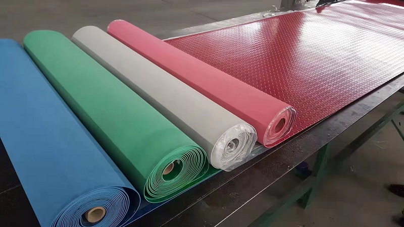 ��ɫ����A�z��